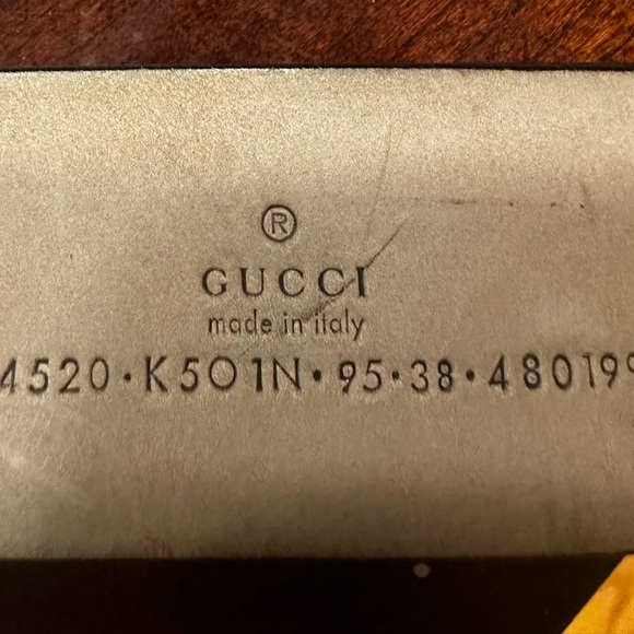 Mens Authentic Gucci Belt with box! See pictures - Picture 2 of 7